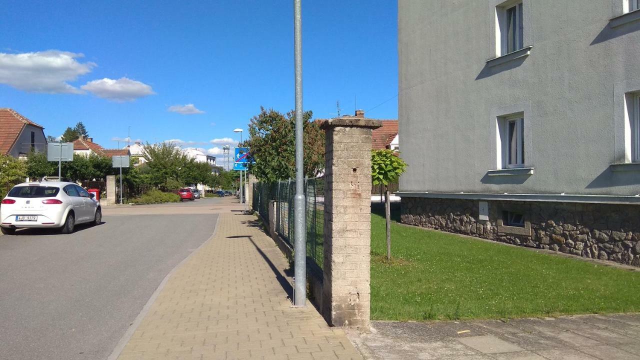 Apartmanovy Byt Тршебонь Экстерьер фото