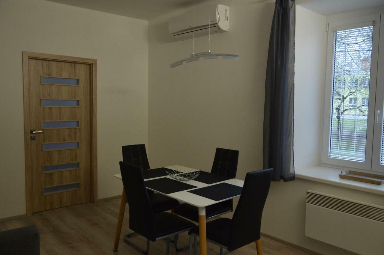 Apartmanovy Byt Тршебонь Экстерьер фото