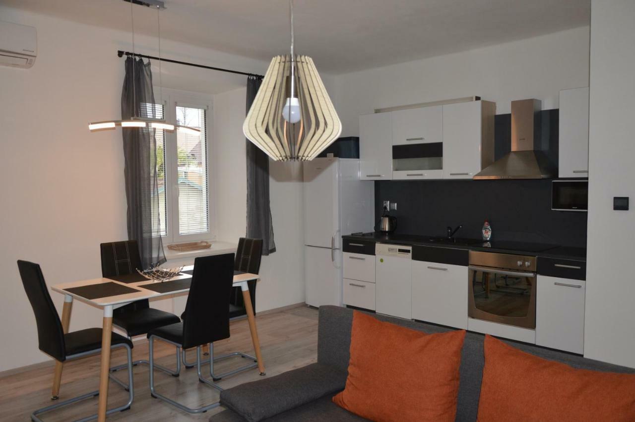 Apartmanovy Byt Тршебонь Экстерьер фото