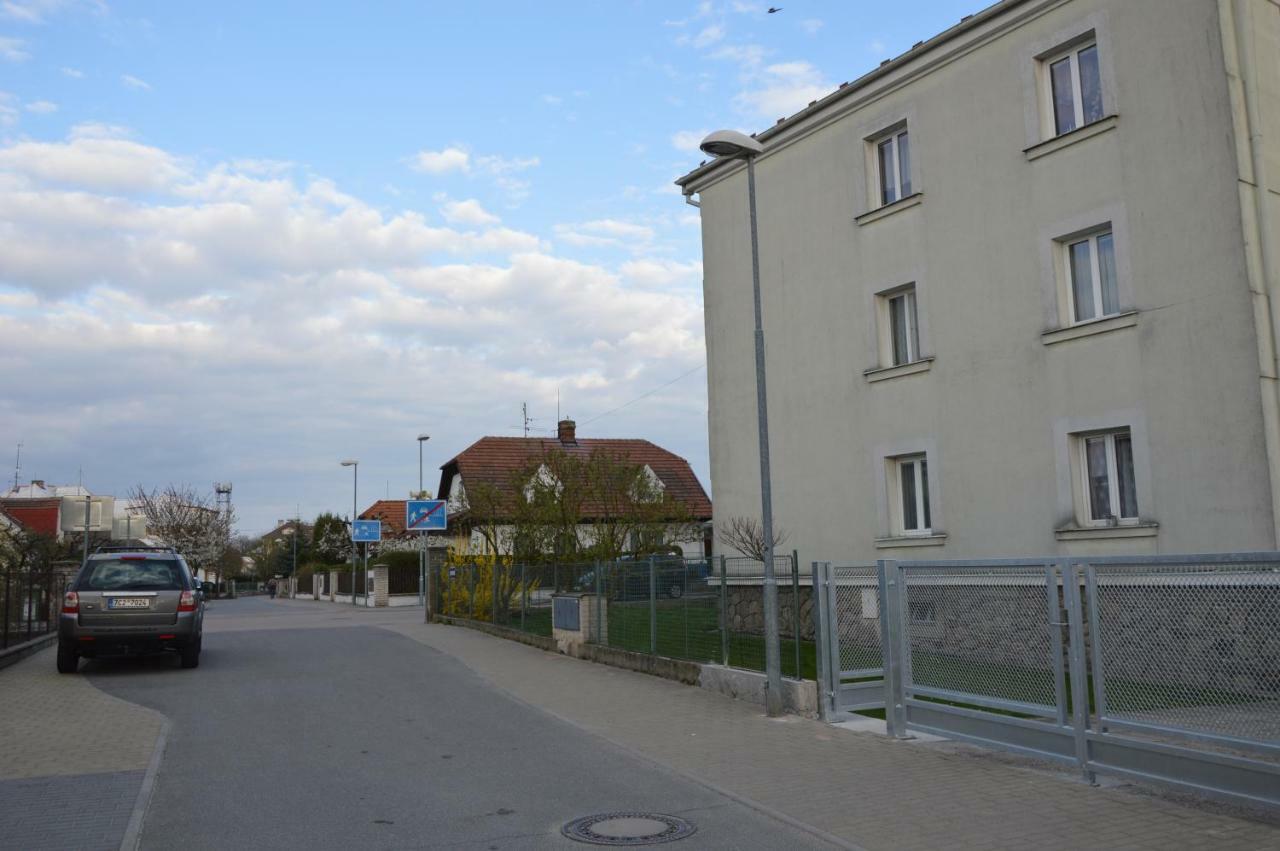Apartmanovy Byt Тршебонь Экстерьер фото